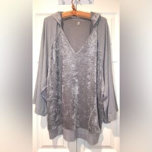 Intimately Free People Peyton Velvet Pullover Hoodie – Size M (Oversized) – EUC